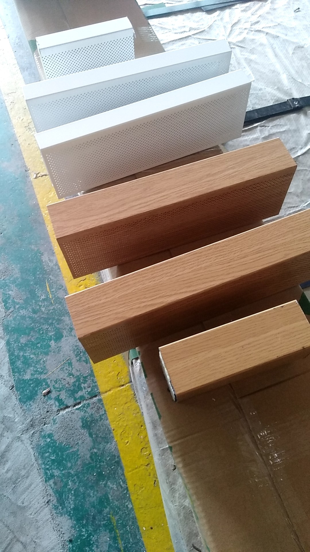 冲孔铝方通 冲孔铝方通